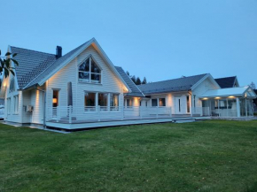 Exclusive & luxury 4BR villa in the central of Luleå